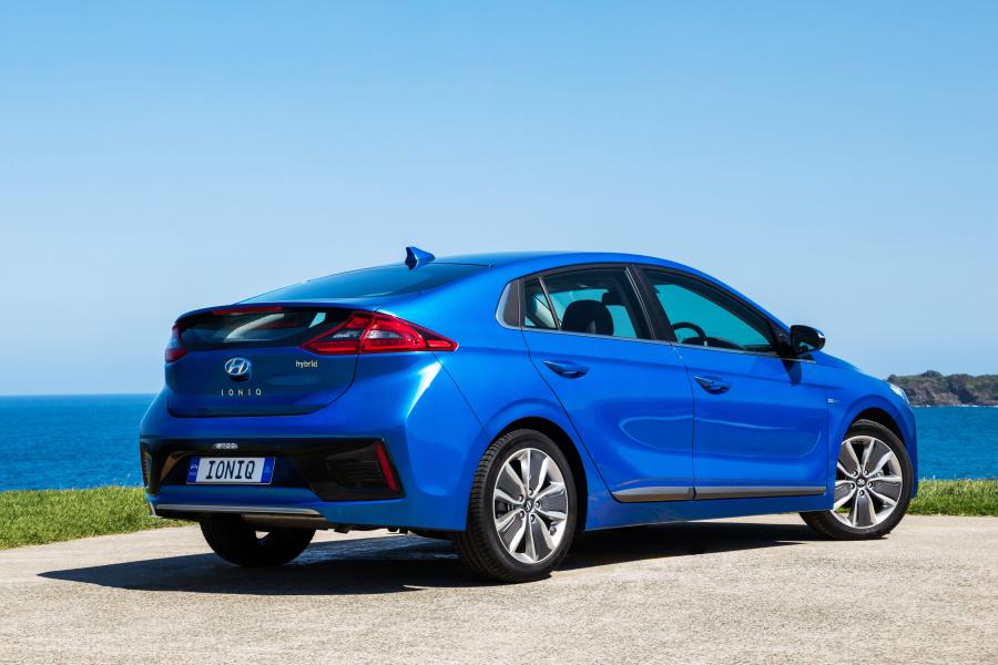  Hyundai IONIQ hybrid (AE) 2018 года  (AU) (фото 31 из 42)